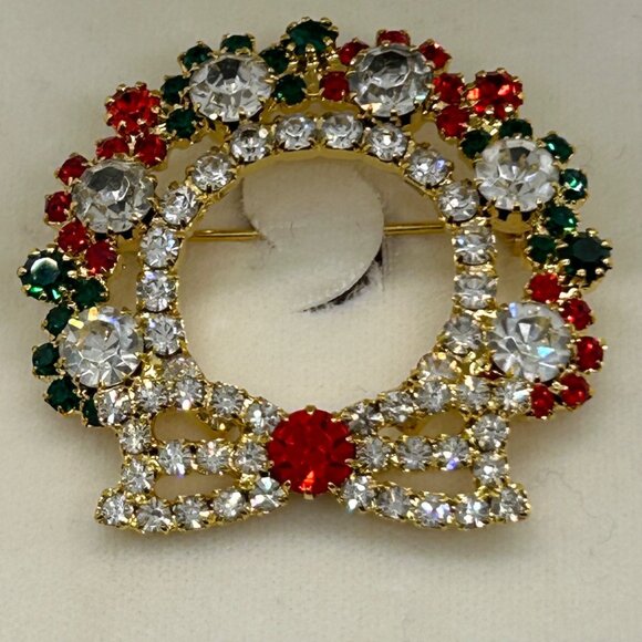 Vintage Lord & Taylor Christmas Wreath Brooch Gold-Tone Rhinestones Red Green Cl - Picture 4 of 16